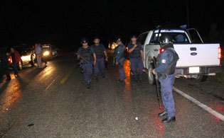 Quintana Roo: Iban por un violador, pero policí­as judiciales terminaron encerrados en una comunidad de FCPto.