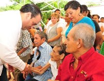 Quintana Roo: Gobernador inauguró  la Estancia de Dí­a del Adulto Mayor