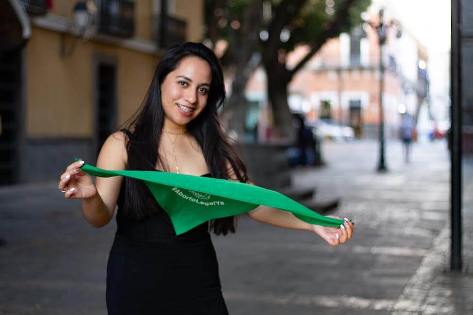 Lizeth Mejorada el amor romántico, un instrumento del patriarcado, asienta, esta joven defensora de los DDHH de las mujeres en Puebla
